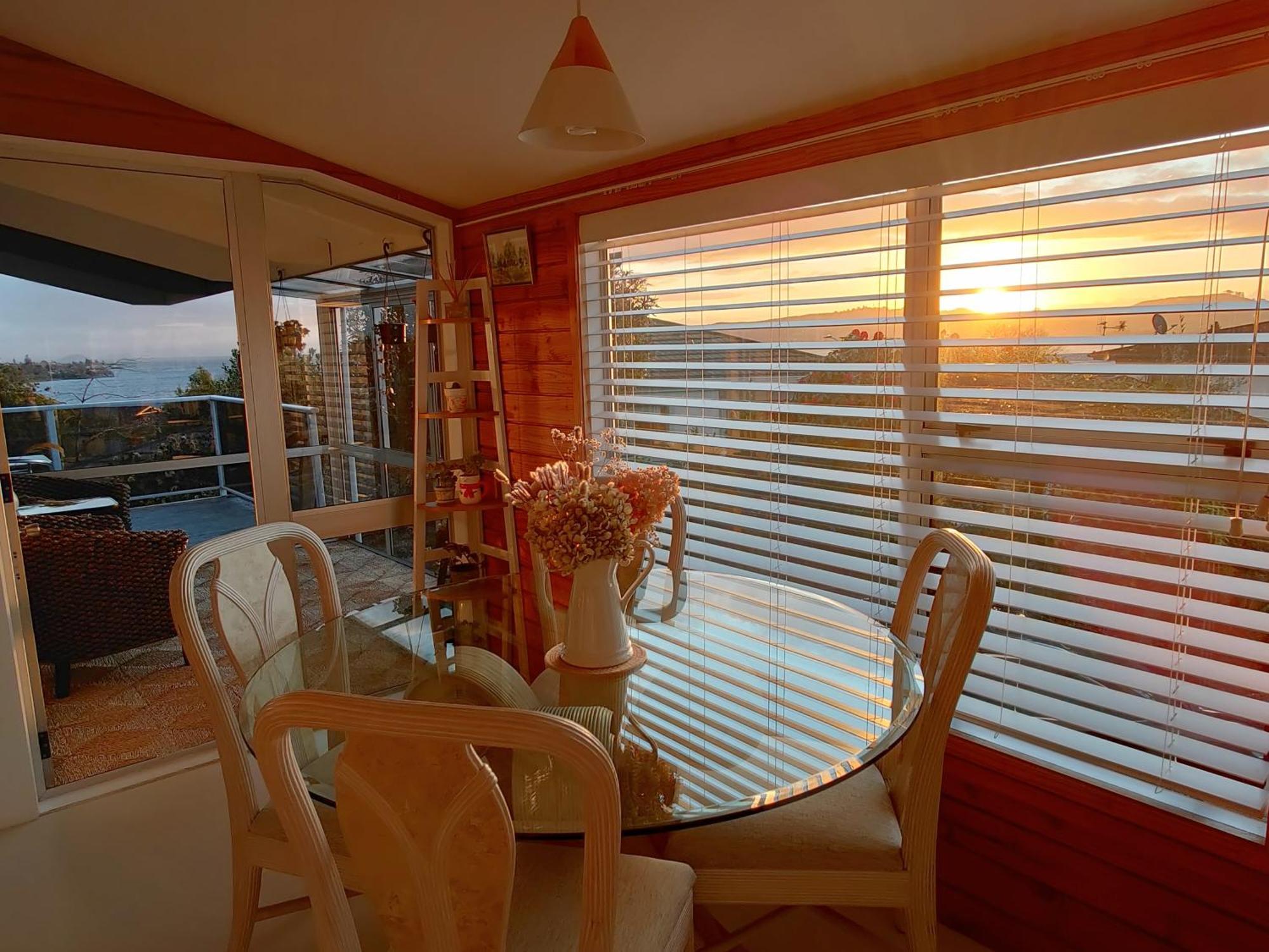 Delight In Birch-Lake View Holiday Home Taupomeer Buitenkant foto